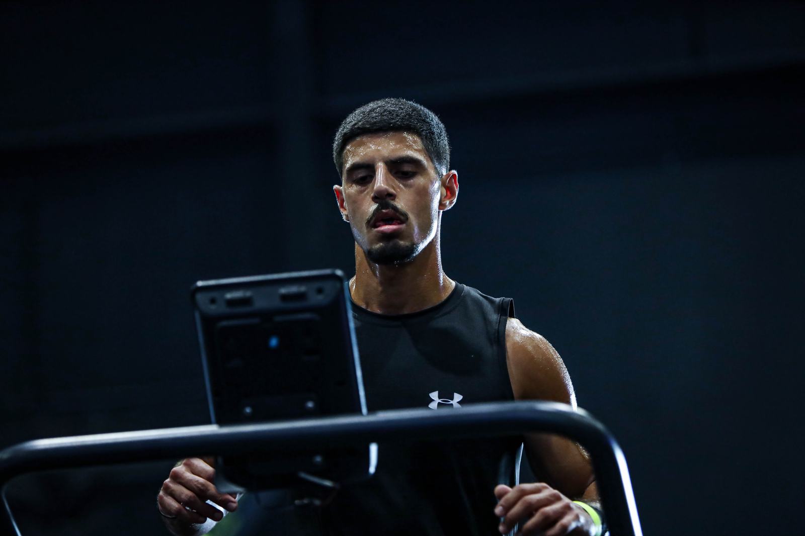 Daher training on an assault bike